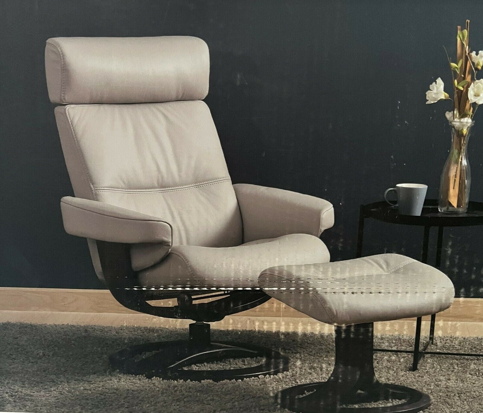 tufted office chair on wheels