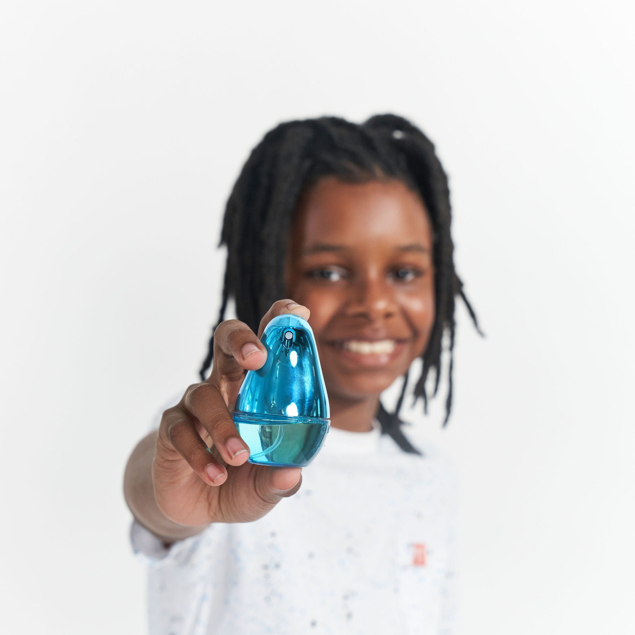 (3 pack) OLIKA Ultra Hydrating Hand Sanitizer Clip-On Unstoppable