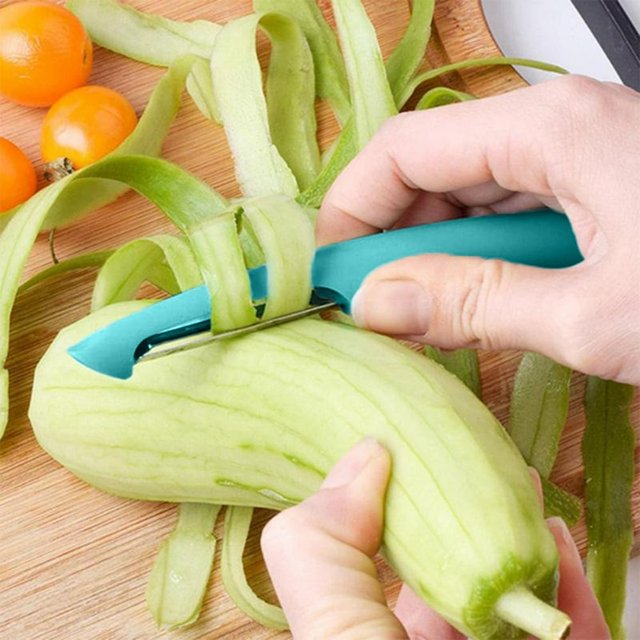 CHUANK WOXINDA Mini Grater Multi Purpose Vegetable Cutter 4 Piece Set Stainless Steel Cheese Grater And Vegetable Shredder Can Be Used For Vegetables Fruit Handheld Shredder Cutter Shredd