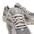 thumbnail image 2 of New Balance 725V1 Men's Size 9 Athletic Shoe Grey Lifestyle Sneakers #725, 2 of 6