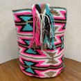 thumbnail image 4 of Sacs à Main Colombiens, Mochila Wayuu, Sac Seau Fait à la Main en Coton Colombien 100 % Original (25#), 4 of 6