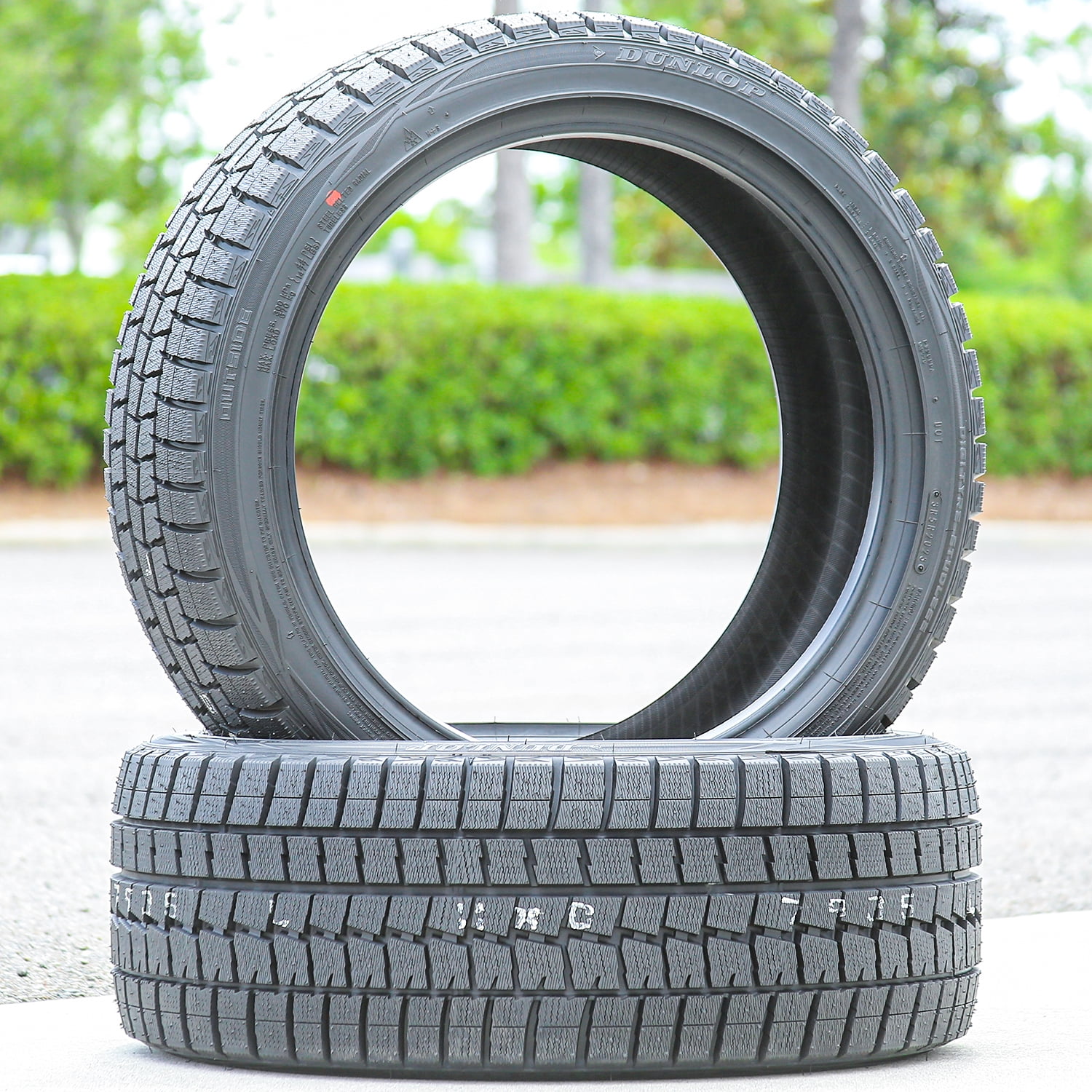 最終値下げ　DUNLOP WINTERMAXX02 195/65R15 Dunlop Winter Maxx Winter 195/65R15 91T Passenger Tire