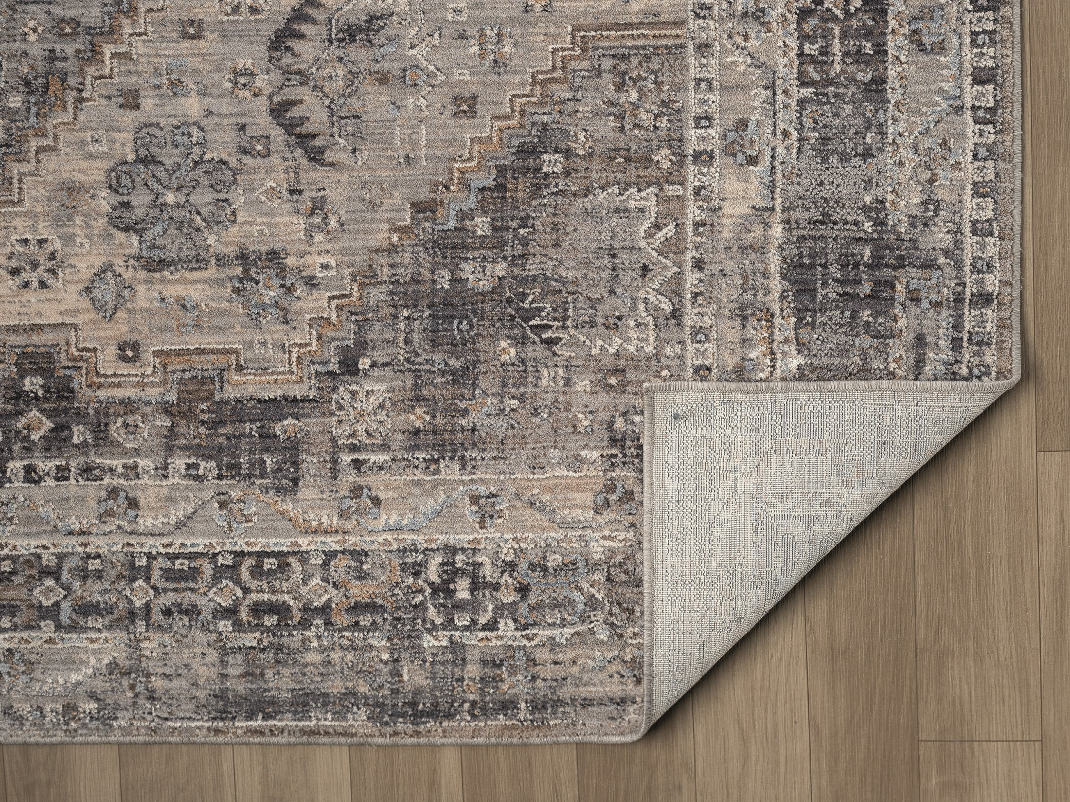 United Weavers Utopia Chester Oriental Border Round Rug, Blue, 7'11" x 7'11"