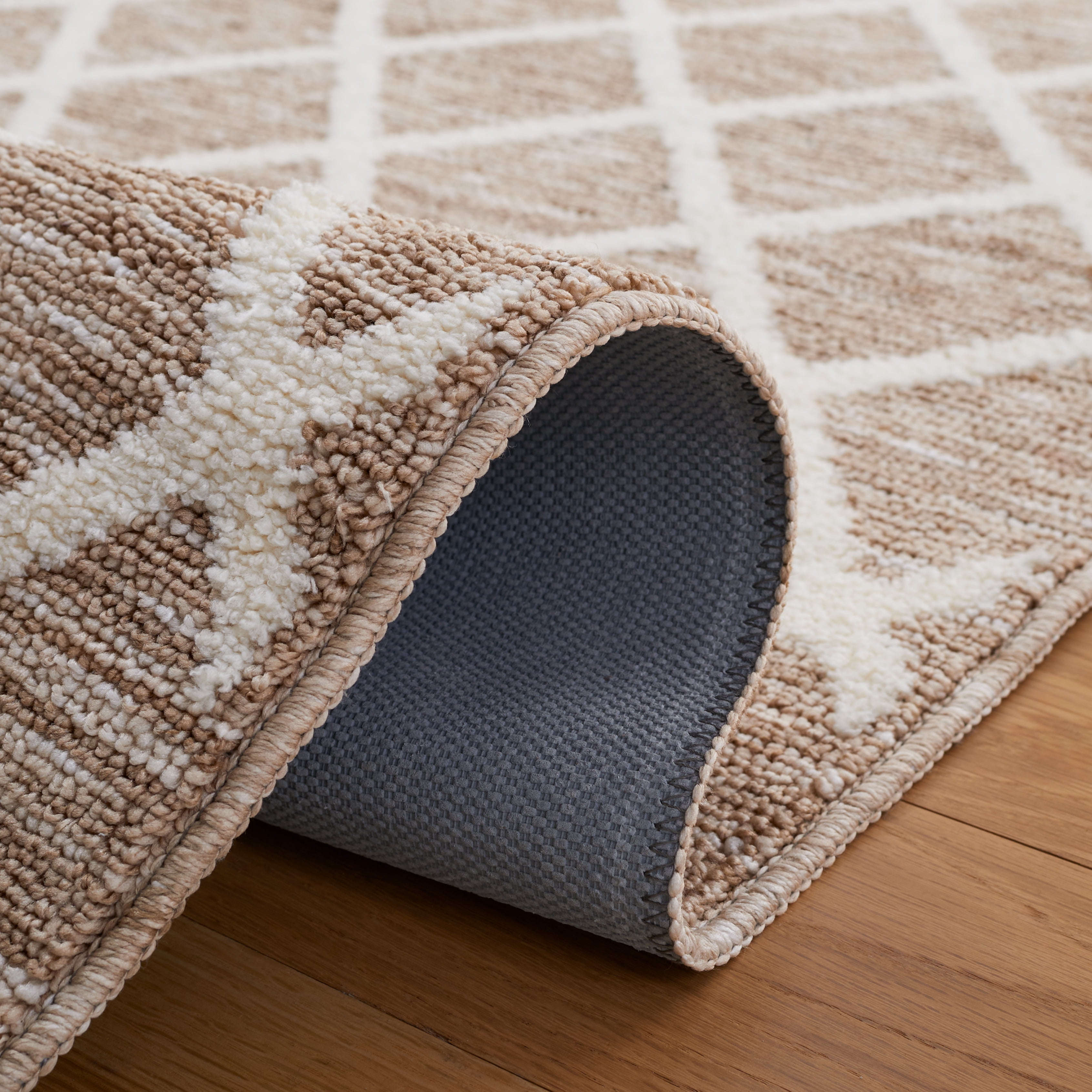 Safavieh Easy Care Dilara Cross Polyester Machine Washable Area Rug, Beige/Ivory, 5' x 8'