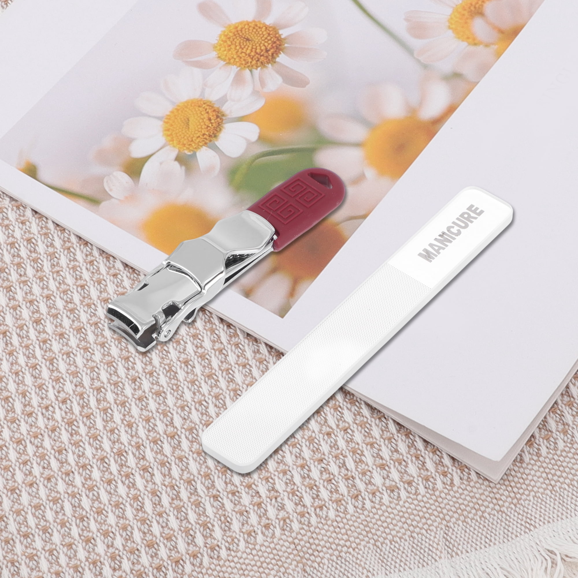 Unique Bargains 2pcs Delicate Nail Clippers Set for Trimming with Ergonomic Handle