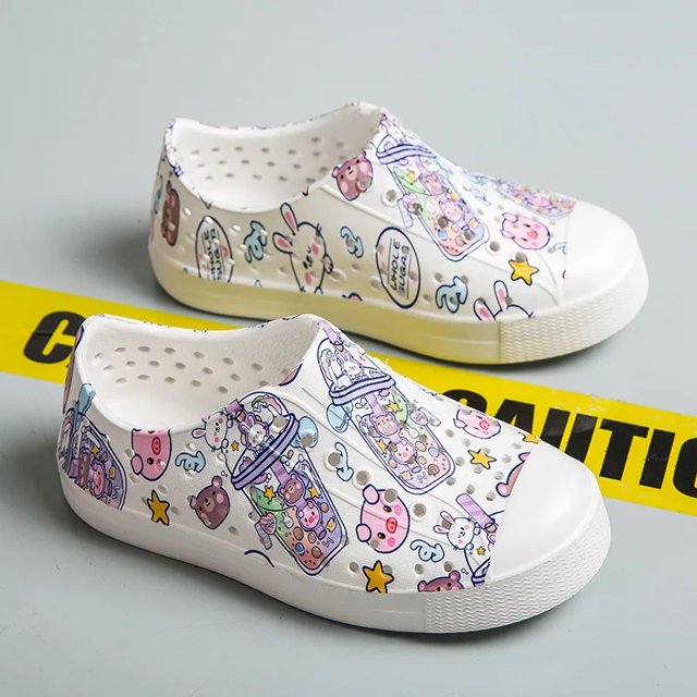 Sandalias de verano con agujeros Unisex, zapatos antideslizantes de fondo suave para caminar en el agua para la playa, sandalias geniales para niños pequeños