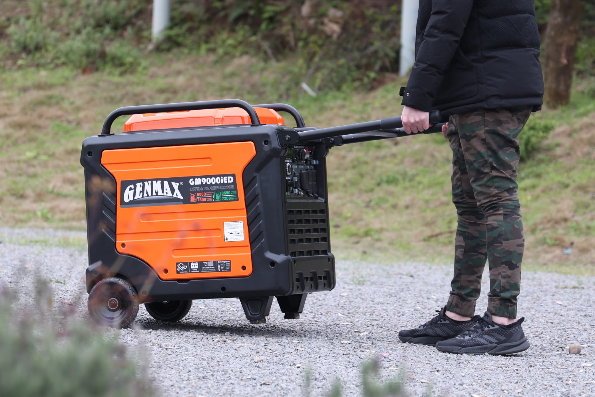 GENMAX Dual Fuel Portable Inverter Generator CO Alert, 9000W Super Quiet Gas Propane Powered Engine with Parallel Capability, Remote/Electric Start, Ideal for Home backup power, EPA Compliant