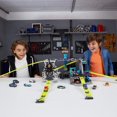 thumbnail image 3 of Metal Machines Spider Strike Garage Playset, 3 of 9