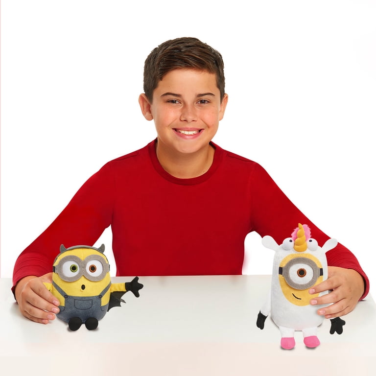 Schmidt Spiele Minions, Stuart 42730, Personaggio di Peluche, 15 cm, Multicolore
