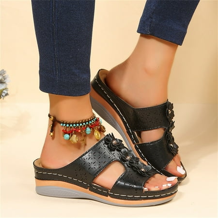 

Akiihool Dressy Sandals Women Wide Width New Womens Bohemia Flat Sandals Summer Beach Glitter Beaded Flip-Flop Thong Shoes (Black 7.5)