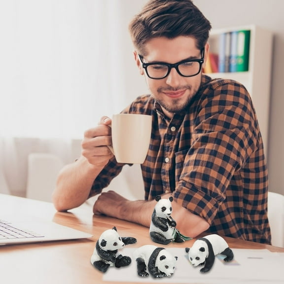 A Plastic Simulation Panda Animal Figure Model Cute Figurine For Kids Educational Toy