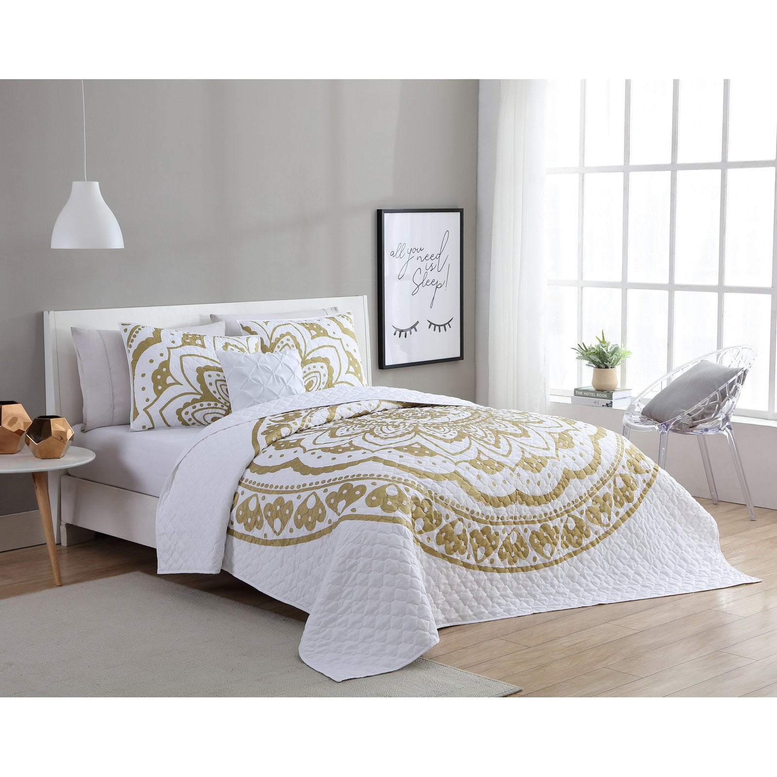VCNY Home Karma Gold/White 3/4Piece Quilt Bedding Set, Shams and