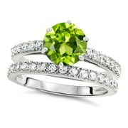 Star K Round 7mm Simulated Peridot and Cubic Zirconia Wedding Ring in Sterling Silver Size 6