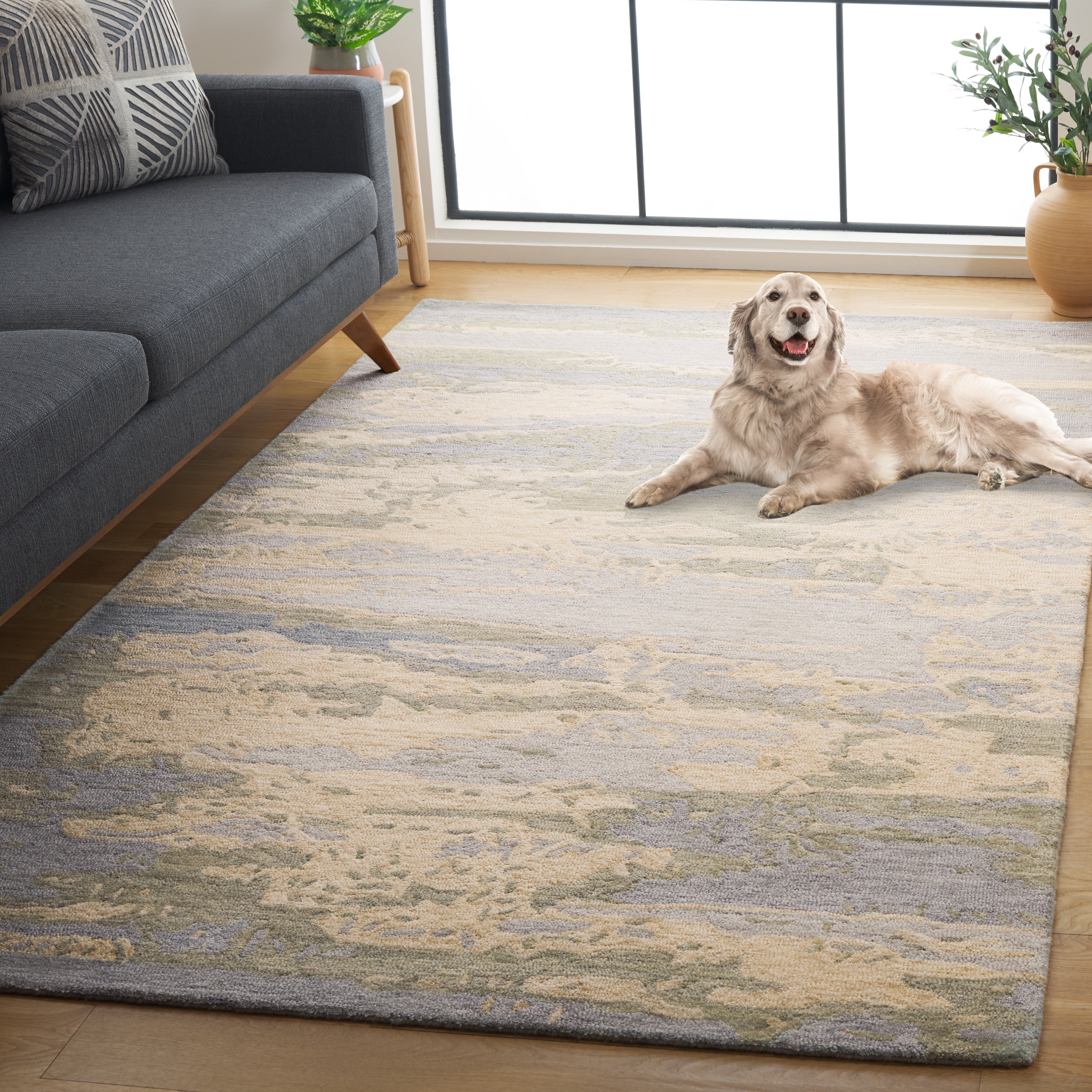 SAFAVIEH Metro Jessy Camo Area Rug, Blue/Ivory, 5' x 8'