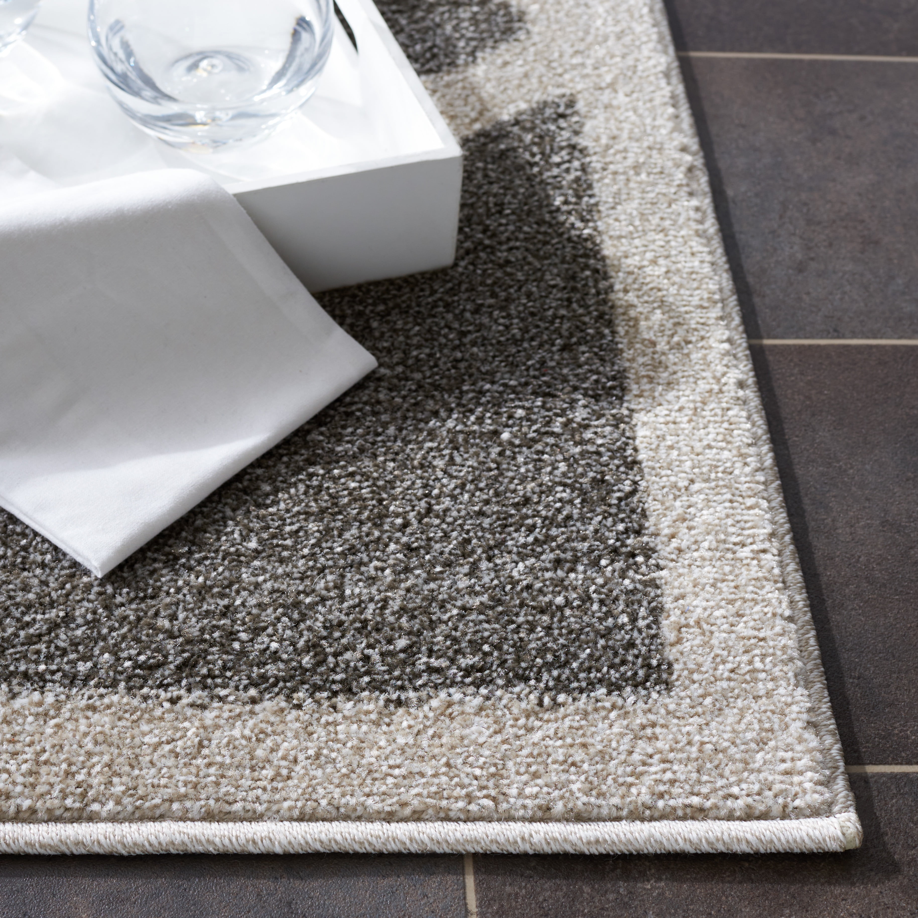 Safavieh Amherst Sharalyn Geometric Area Rug, Dark Gray/Beige, 10' x 14'