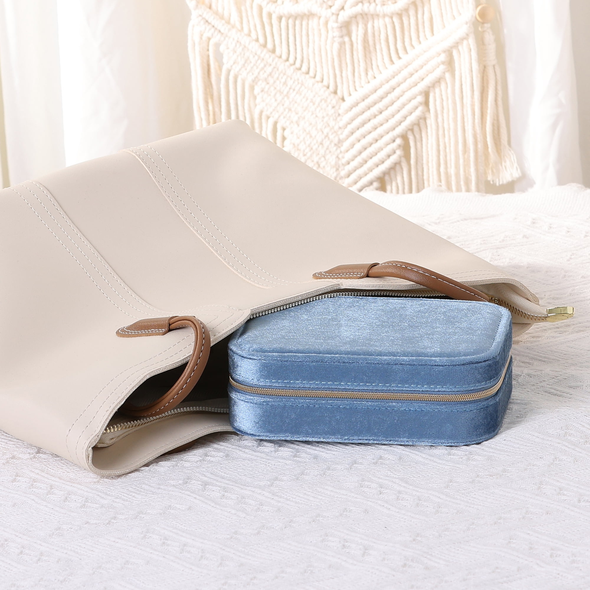 Unique Bargains Travel Jewelry Box Small Portable Plush Velvet Jewelry Organizer Case Blue