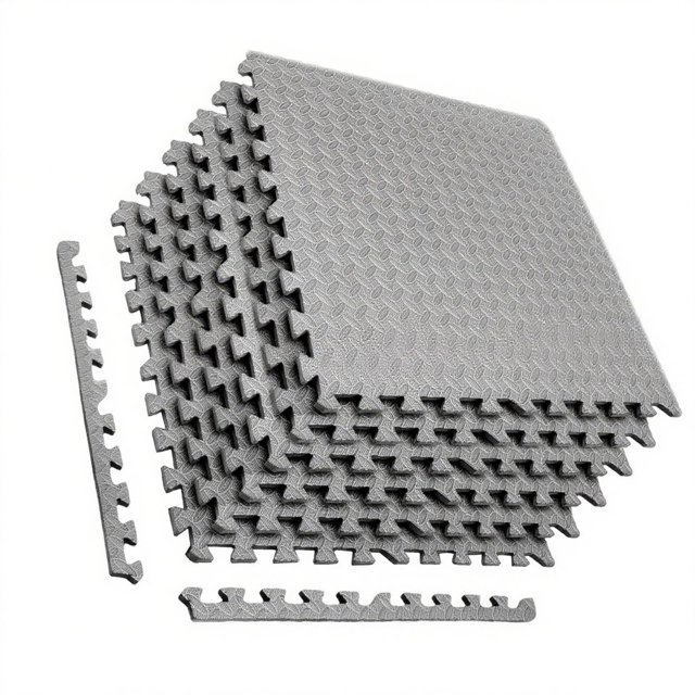 paquete de 6 exercise puzzle mat, eva foam interlocking tiles,piso para gym, tapetes para juegos, entrenamiento, ejercicios, base, esterilla deportiva para piscina, gimnasio, garaje (gris) Seis baldosas rompecabezas gris apiladas en vista 3/4 con dos tiras de borde separadas, espuma EVA texturizada antideslizante, cada pieza 60 x 60 cm y 1.2 cm de grosor; adecuada para gimnasio en casa, zona de juegos o entrenamiento y también suele usarse como base acolchada para actividades al aire libre.