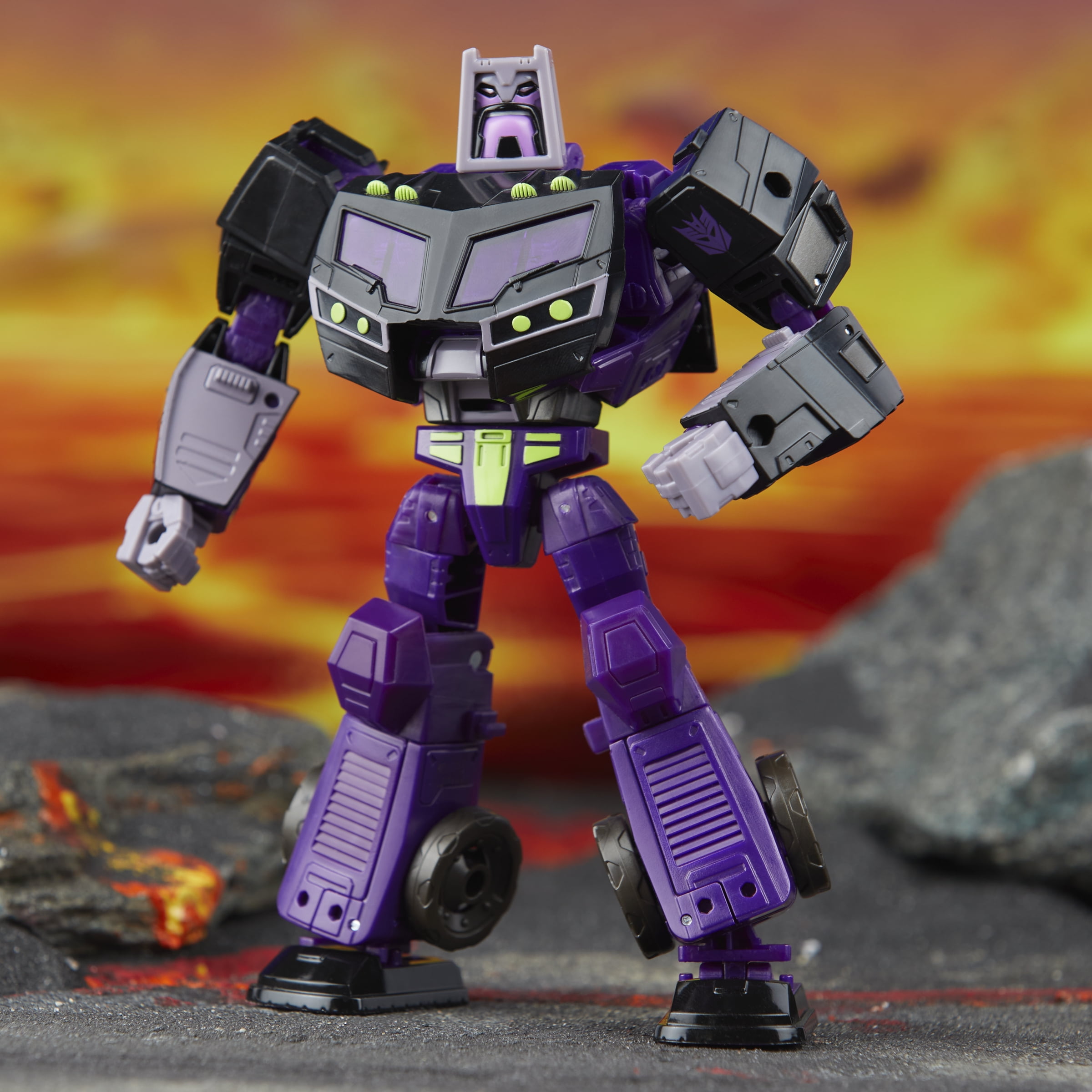 Transformers Legacy United Voyager Class Animated Universe Decepticon Motormaster Action Figure