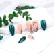 thumbnail image 3 of Uñas postizas cortas con pegamento, 24 piezas de uñas postizas de aguja con patrón de hojas, uñas francesas de color verde oscuro, bonitas puntas ovaladas cortas, 3 of 4
