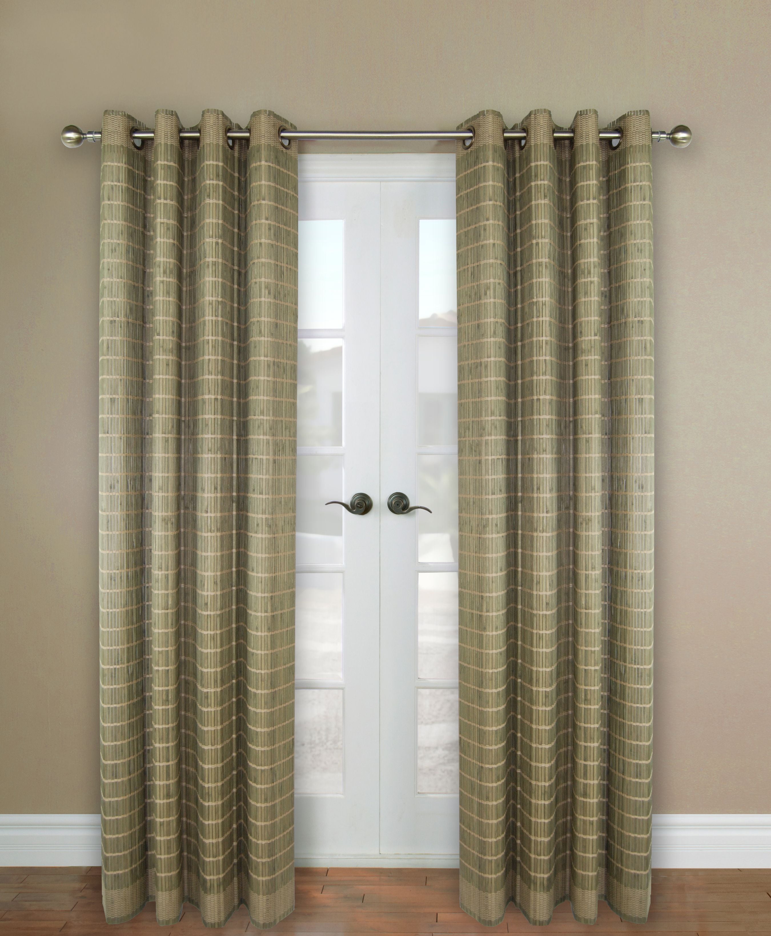 Versailles' Bamboo Wood Curtain Panel With Grommets (48in x 84in