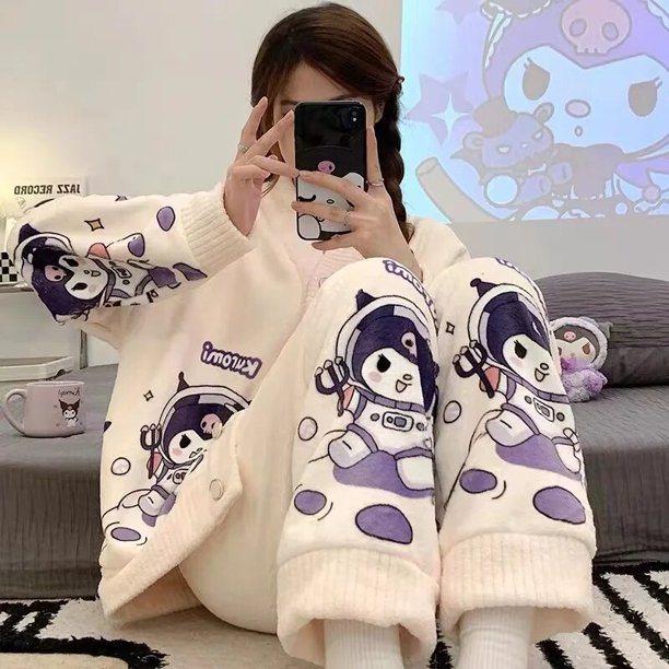 Pijamas de franela de dibujos animados para mujer, ropa de dormir de terciopelo Coral grueso, cárdigan Kuromi, ropa de casa, gran oferta, Invierno LIUWENJING unisex