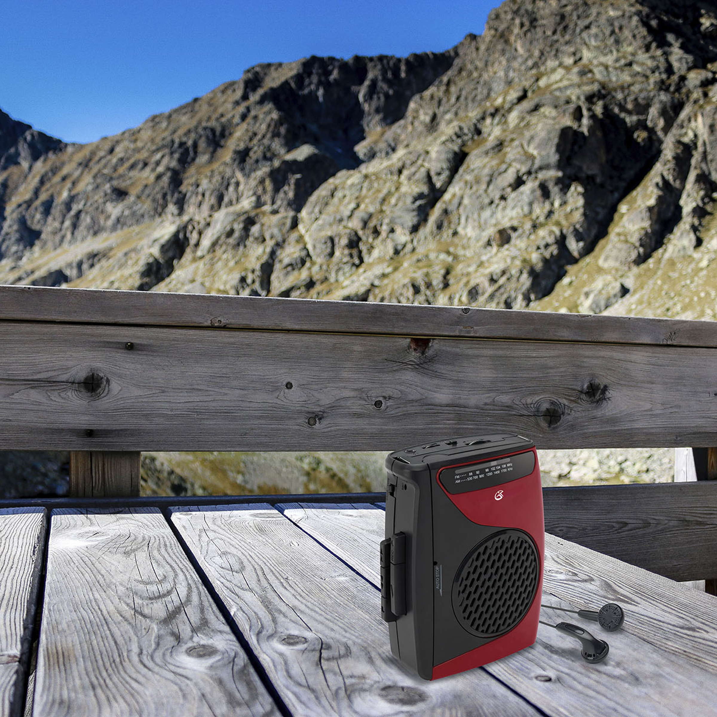 GPX CAS337B Cassette Player with AM/FM Radio photo 5