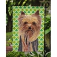 thumbnail image 3 of SC9285GF Drapeau de Jardin Taille Portrait Trèfle de la Saint-Patrick 15 x 15 Po, 3 of 3