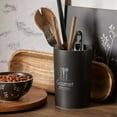 thumbnail image 2 of Bouclair Assiette Décorative en Bois de Manguier Naturel, 2 of 7