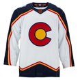 thumbnail image 2 of Devon Toews Autographié Colorado Avalanche Reverse Rétro 2.0 Chandail adidas, 2 of 3