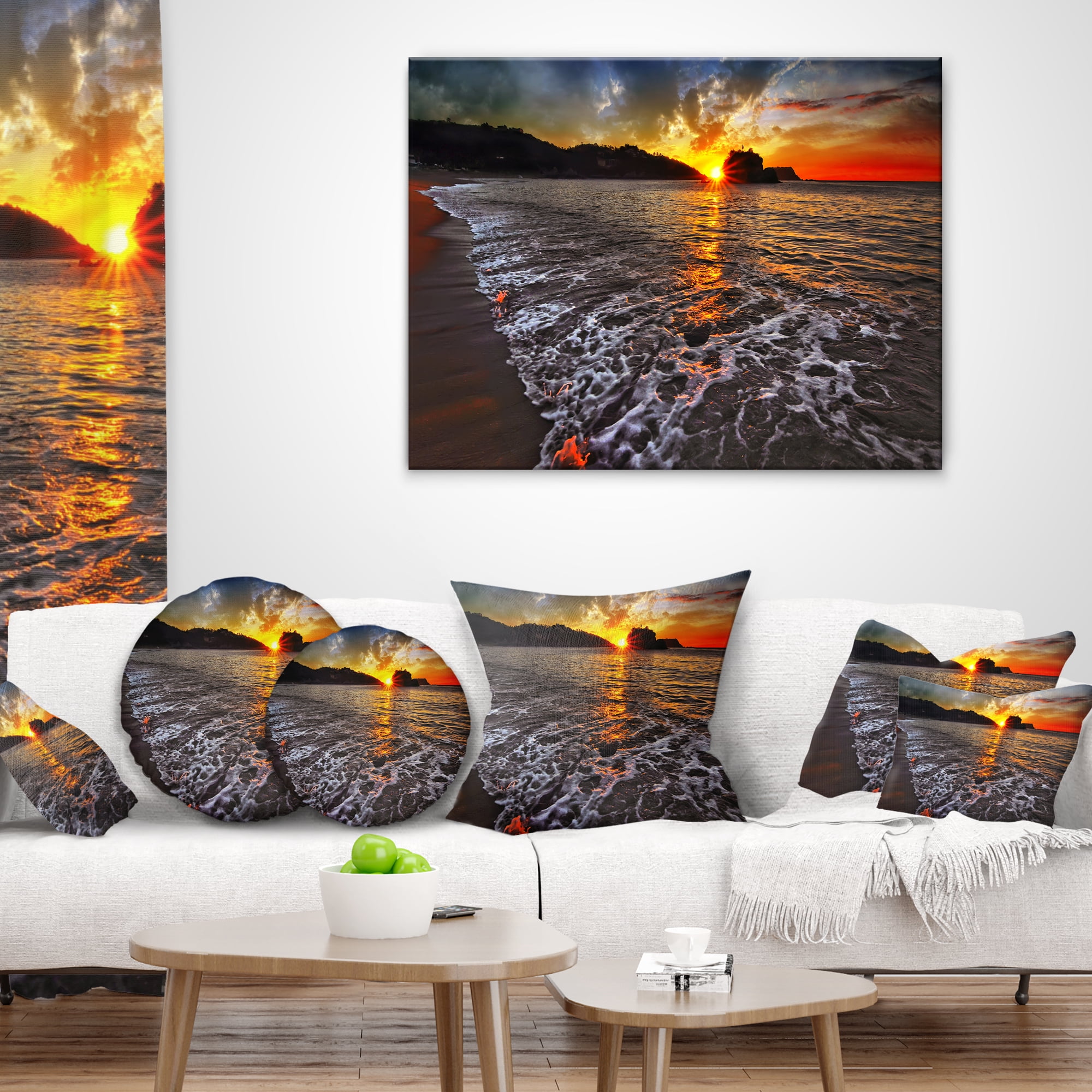 Designart Setting Sun and White Waves - Seashore Photo Throw Pillow - 18x18