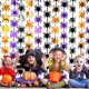 thumbnail image 5 of Decoración de cortina de lluvia de Halloween 6.56ft | Accesorio de fiesta del festival de fantasmas | Serpentina de flecos de plástico multicolor | Fondo Espeluznante | Fácil instalación | 1 Pieza, 5 of 7