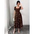 thumbnail image 4 of Vestido Maxi Con Cuello Cuadrado, Manga Corta Fruncida Y Estampado Floral, 4 of 30