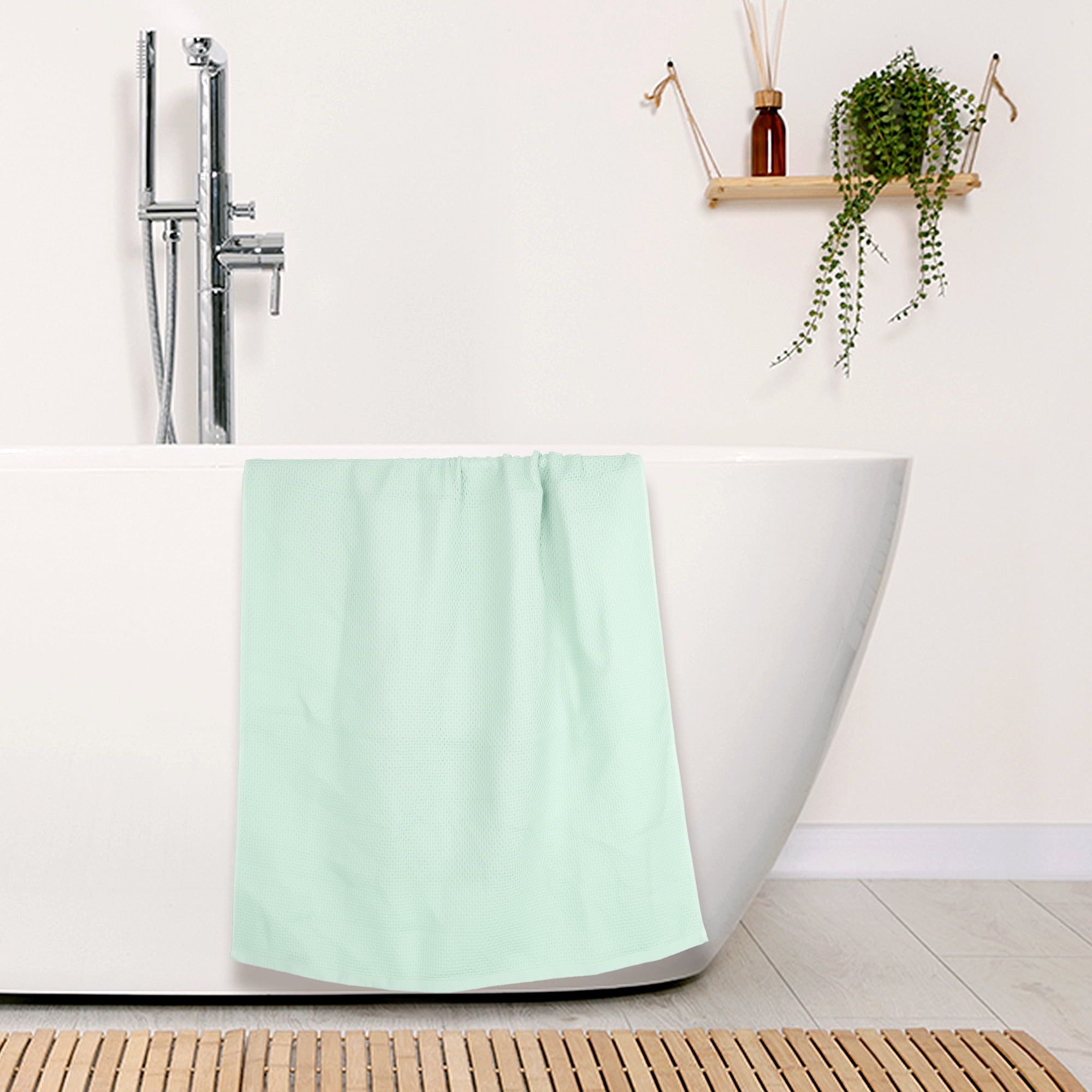 REGALWOVEN Waffle 2 Pack Cotton Bath Towel Set, Soft, Highly Absorbent, Quick Drying Towels for Bathroom Green 28" x 56"
