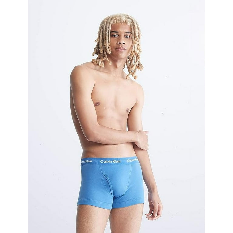 Calvin Klein Men's Underwear Cotton Classics 4 Pack Low Rise Briefs,  White/Multi, Large : : Clothing, Shoes & Accessories