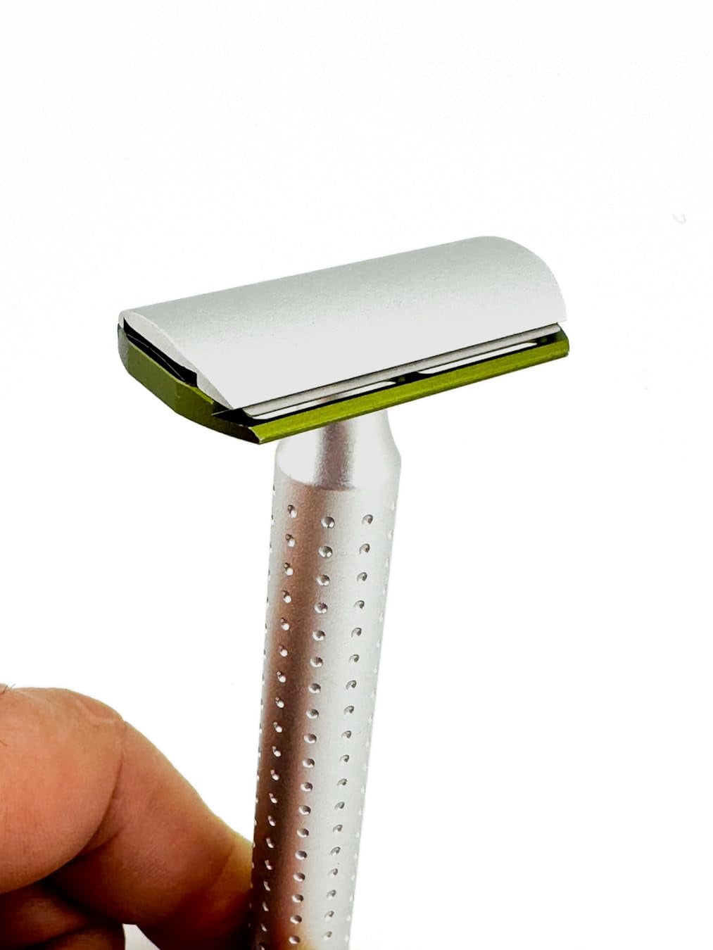 Parker Safety Razor - The AeroShave, Classic Length Handle-CNC Aluminum Double Edge Safety Razor & 5 Blades,- Precision Blade Exposure for a Comfortable Shave, For Men & Women. Mild Aggression