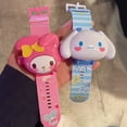 thumbnail image 2 of Reloj Kawaii Sanrio Cinnamoroll Proyector Glow Hello Kitty My Melody Kuromi Figura de Anime Relojes Electrónicos Flip Juguete para Niños, 2 of 5