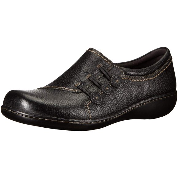 Clarks Womens Ashland Effie Leather Round Toe Loafers