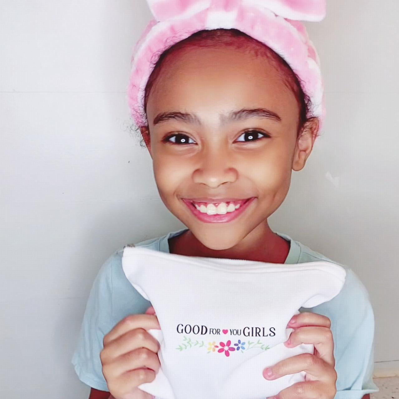 Good For You Girls 3 Step Skin Care Starter Kit for Kids, Pre-Teens, and Teens, Made with Natural and Organic Ingredients for All Skin Types, Skin Care Kit