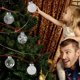 thumbnail image 3 of 24 piezas decoración del día de Navidad 6 cm/2,36 "juego de bolas transparentes de plástico de color juego de bolas pintadas inastillables colgante de árbol de Navidad para el hogar suministros festivos (blanco Rojo Verde Cocina, Decoración y Otros, 3 of 5