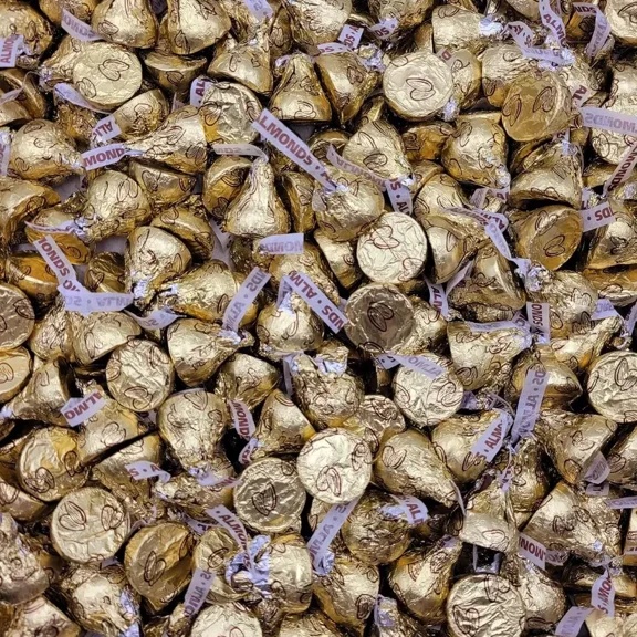 HERSHEY'S Kisses Milk Chocolate With Almonds, Bulk & Delicious Candy (5 Pounds)