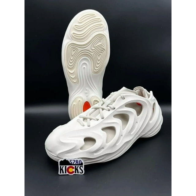 Sz 12M - Ad-id-as adiFOM Q Off White Aluminum Foam Quake GY4455 White Slip on