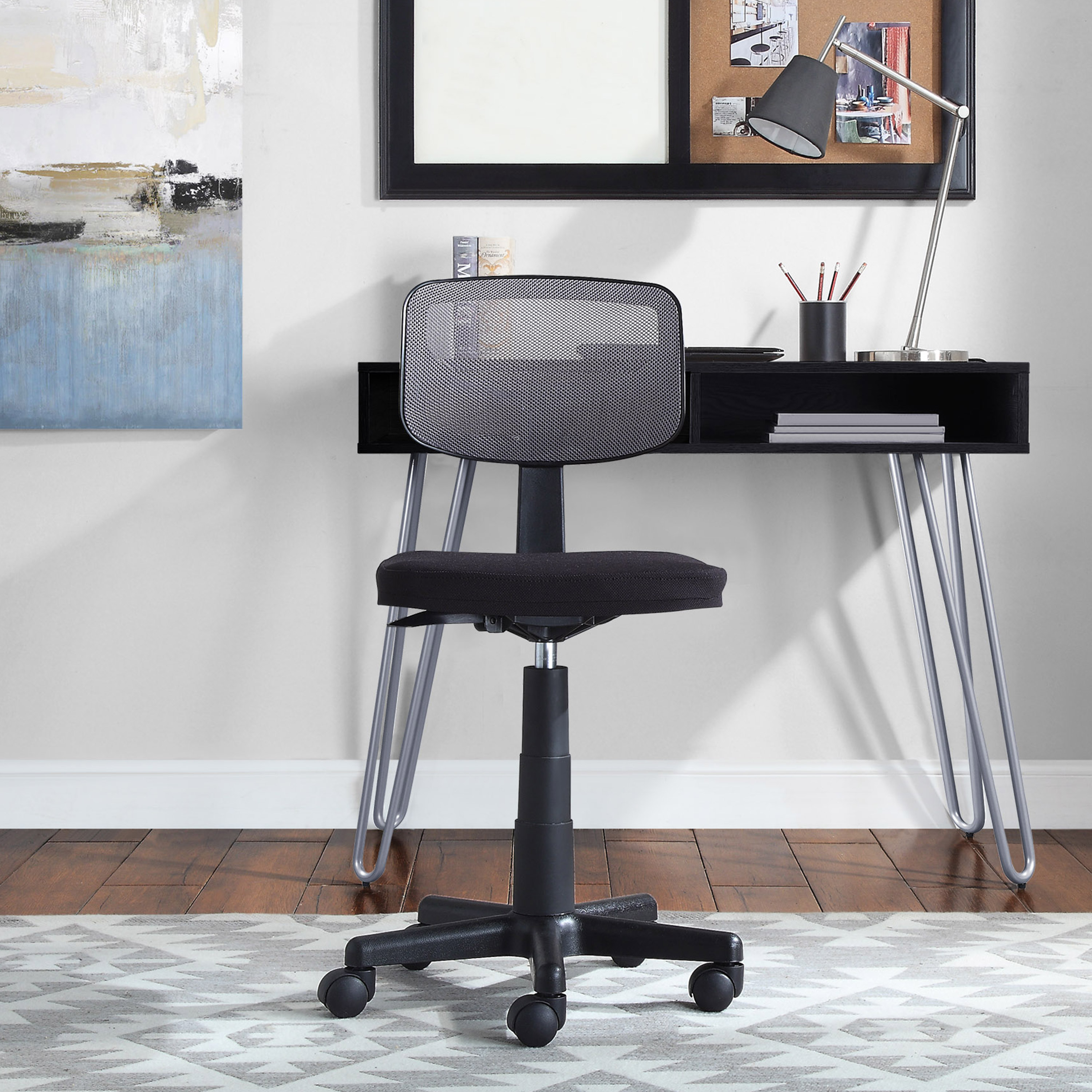 Mainstays Mesh Task Chair with Plush Padded Seat, Gray - image 5 of 9