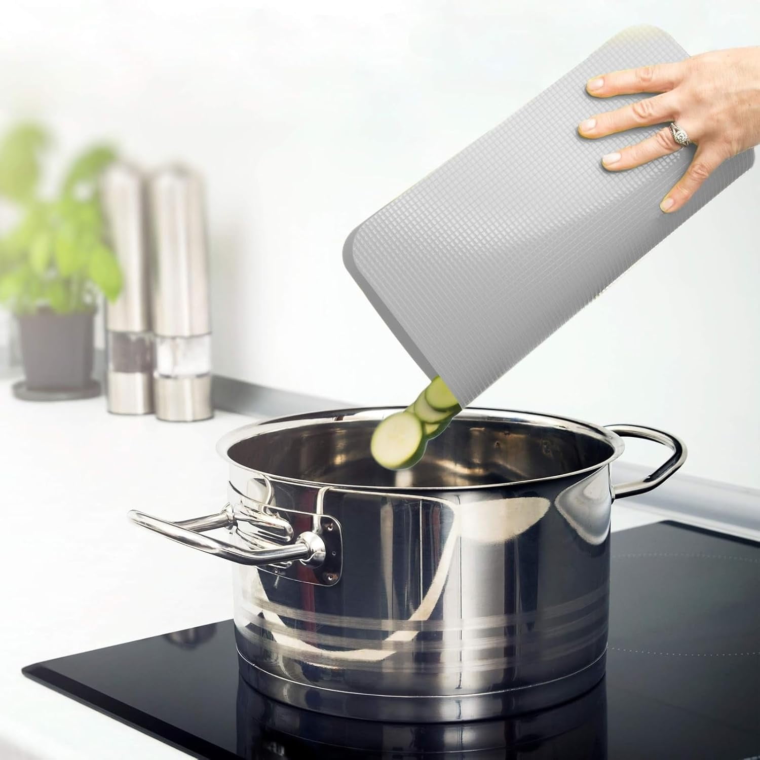 MKEUDQ-Flexible Rectangular Cutting Board Set - Dishwasher-Safe Kitchen Cutting Mat - Textured-Grip Flexible Surface - Odor-Resistant Plastic Chopping Mat - 4-Pack, 11.5 x 15 in, Gray
