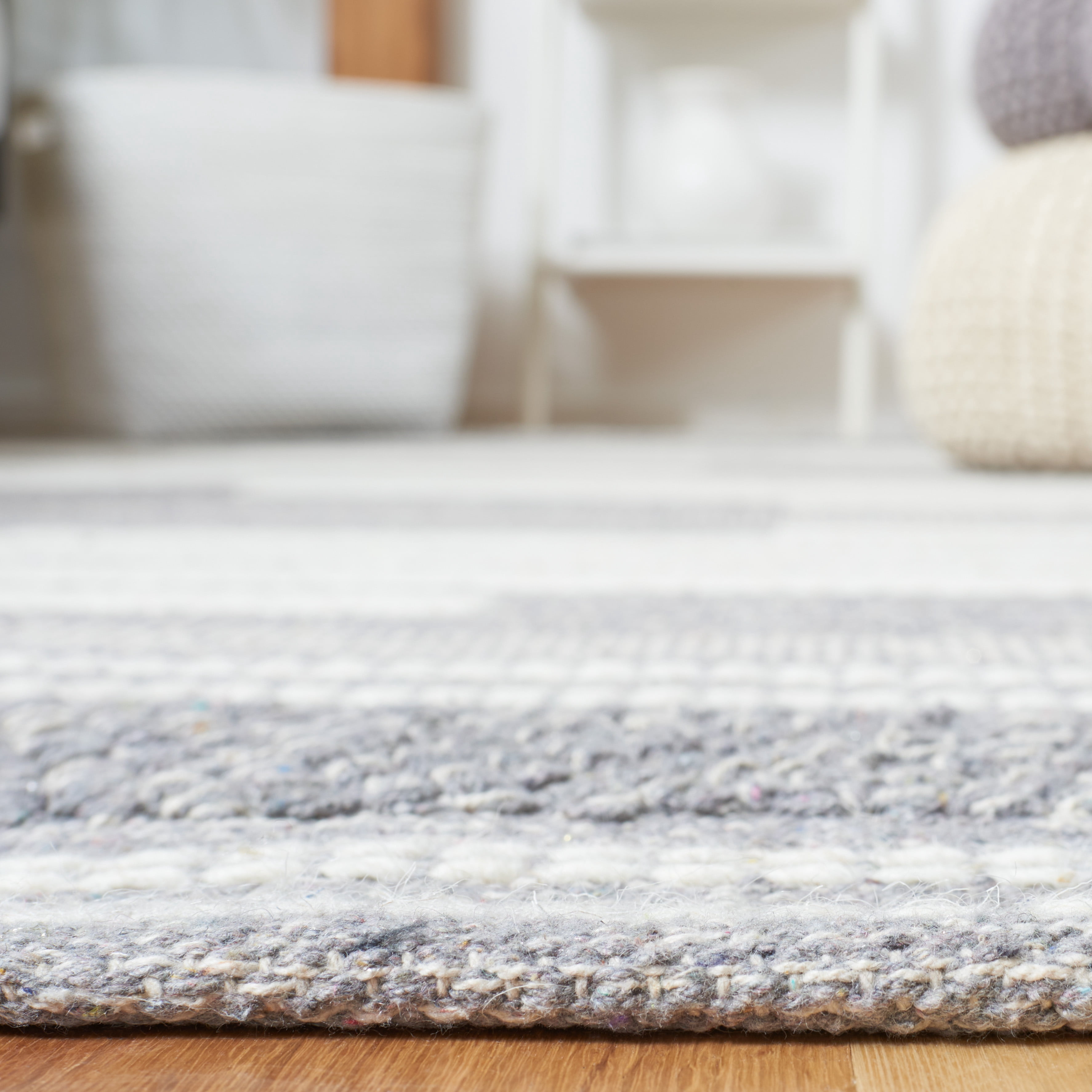 SAFAVIEH Striped Kilim Eamon Striped Area Rug, Silver/Grey, 8' x 10'