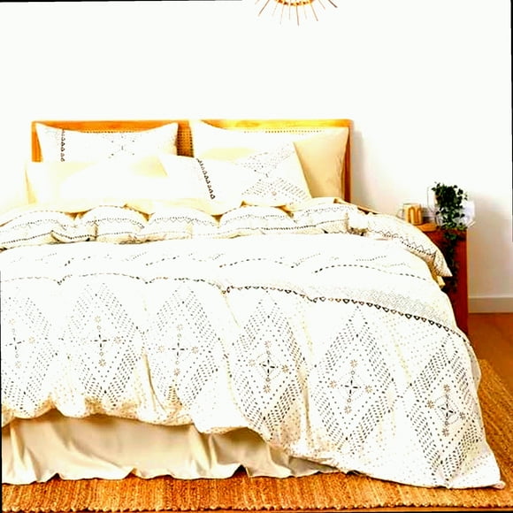 Ivory Boho Diamond Comforter Set - Full/Queen Size - Soft Microfiber Bedding - Bohemian Pattern - Beige Chic Decor - Cozy Bedroom Ensemble