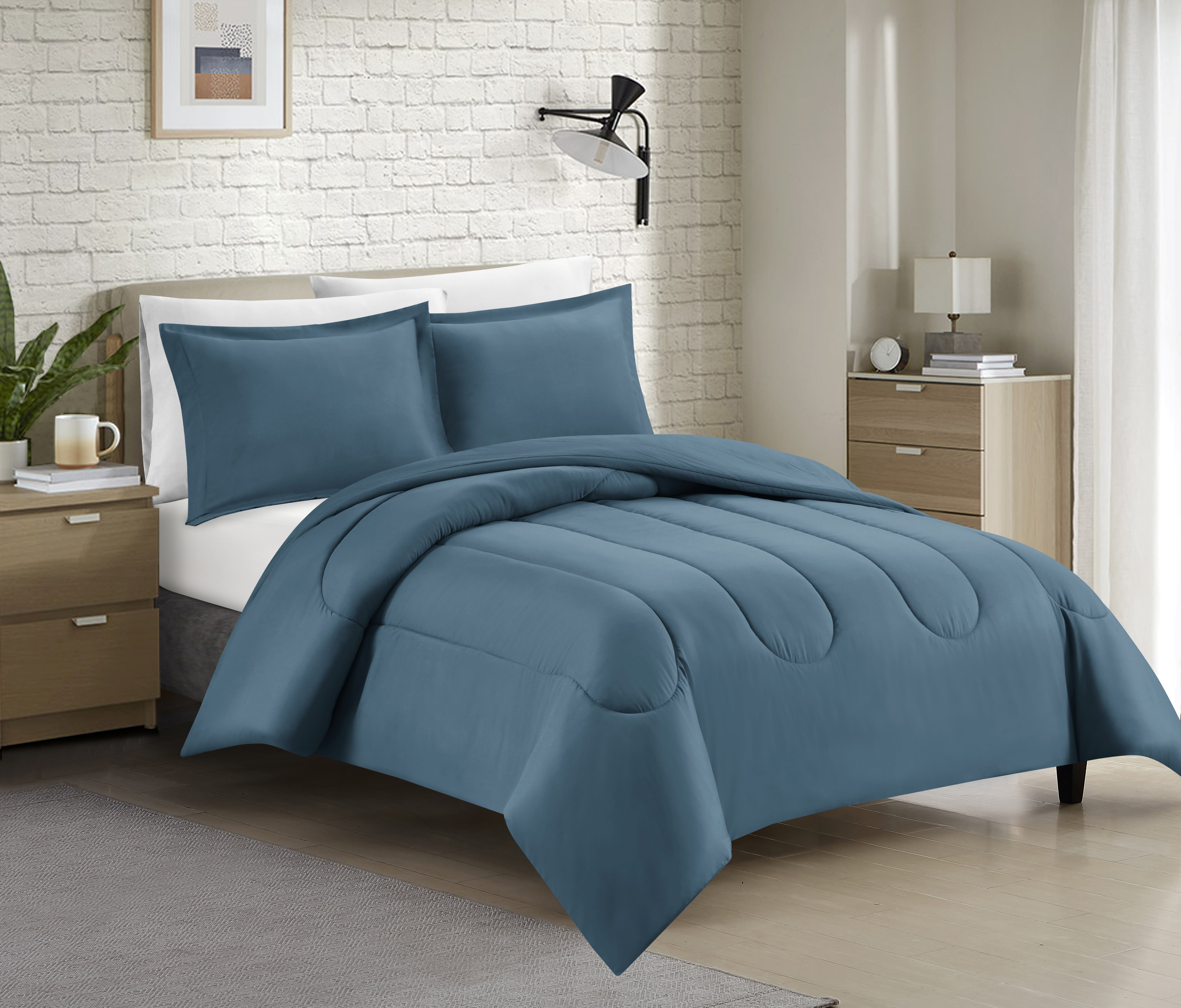 Swift Home Luxury 6 Piece Bed in a Bag, All Season Complete Bedding Set, Twin/ Twin XL, Light Blue