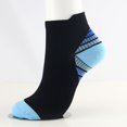 thumbnail image 1 of Calcetines de compresión deportivos Calcetines para correr Calcetines elásticos de compresión de fascia plantar para hombres y mujeres, 1 of 6