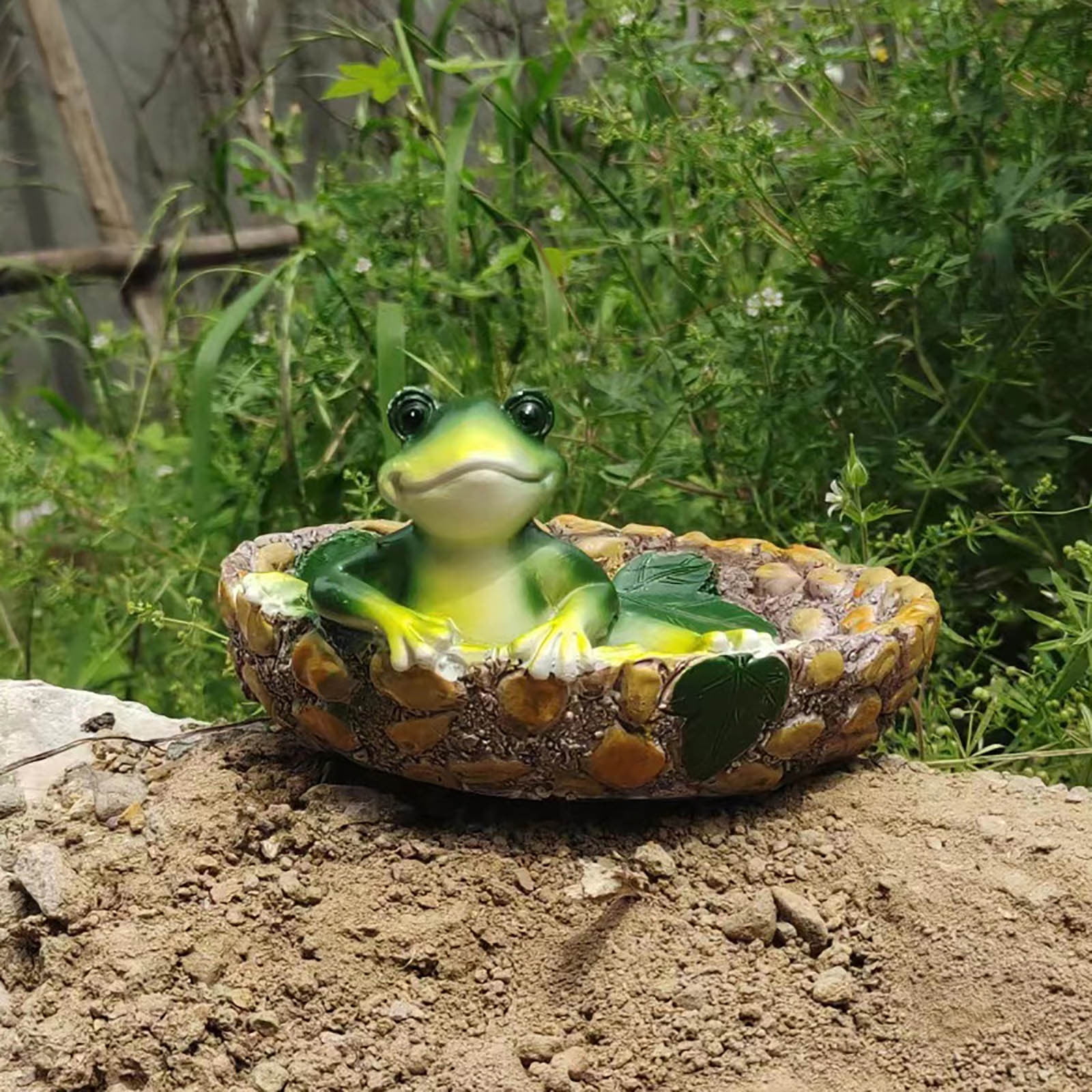Hummingbird Feeder,Hummingbird Feeders for Outdoors,Outdoor Leaf Shaped Bird Bath & Feeder Bowl, Resin Hedgehog Decor Birdbath, Weather-Resistant Garden Yard Patio Outdoor Decor(MulticolorBeige)