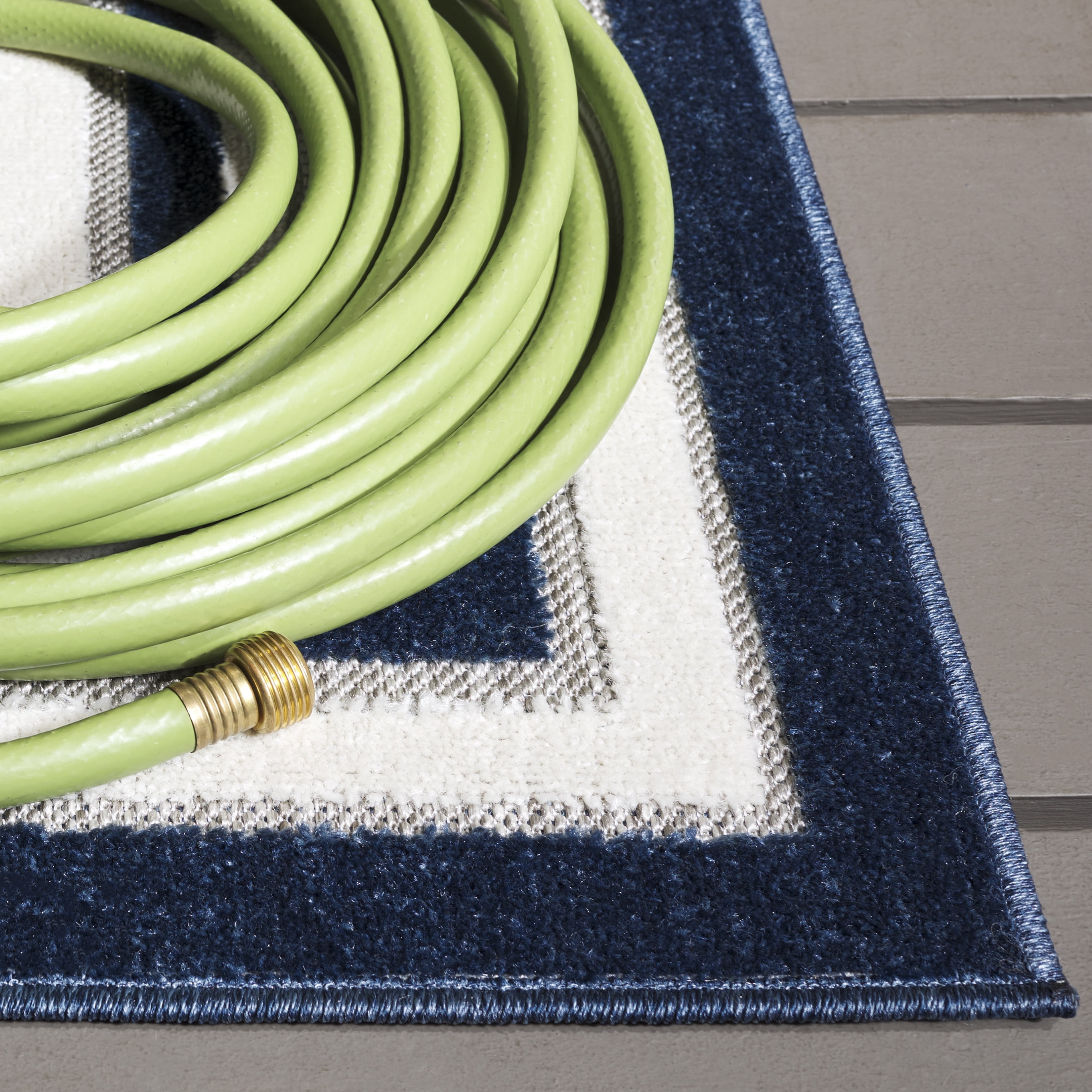 SAFAVIEH Cabana Henry Striped Indoor/Outdoor Area Rug, Blue/Ivory, 6'7" x 6'7" Square
