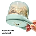 thumbnail image 3 of OXO Tot Vaso para Snack con Tapa – Paquete de 2, Ópalo y Flor, 3 of 5